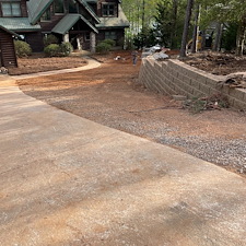 Landscaping-sod-installation-retaining-wall-installation-on-Lake-Wedowee 5