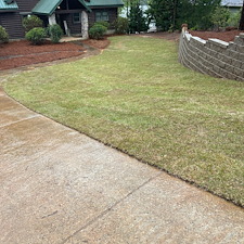 Landscaping-sod-installation-retaining-wall-installation-on-Lake-Wedowee 3
